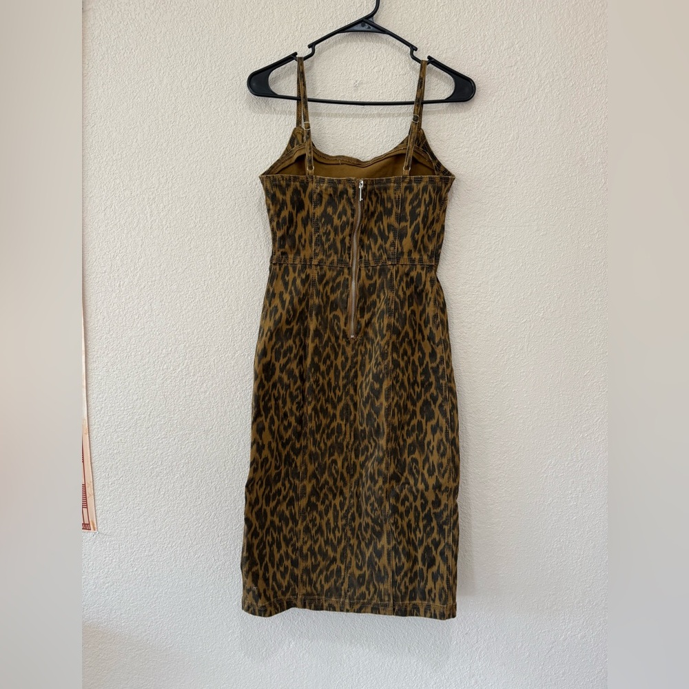 Steve Madden Leopard Print Giselle Midi Dress - Picture 2 of 5